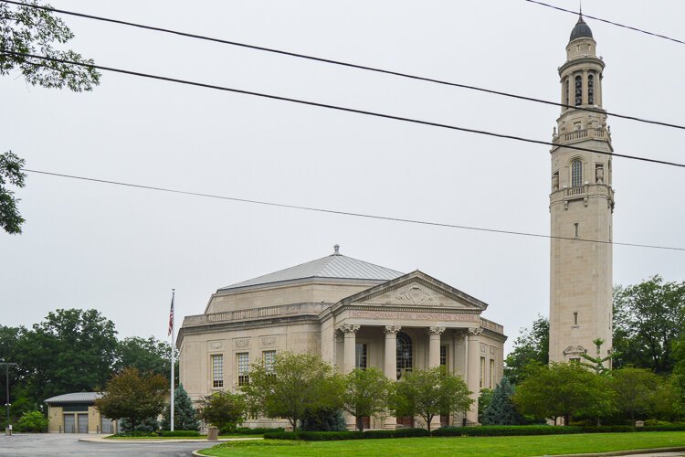 前第一基督教堂,科学家,位于3503 e . 93街在克利夫兰,俄亥俄州,建于1929年,现在为诺丁汉Spirk总部。