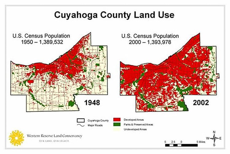 凯霍加县的土地利用地图显示了上个世纪凯霍加县的发展是如何蔓延的。
