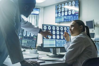 克利夫兰神经设计创新奖学金正在完成一项旨在将神经外科医生和生物医学工程师转变为成功创新者的试点项目。