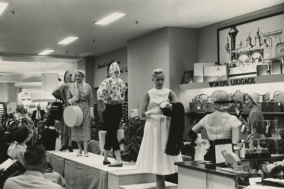 五十年代希格比的行李展