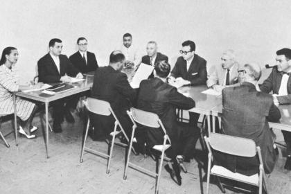 1957年成立的勒德洛社区协会，这是一个重要的社区发展模式，旨在消除白人社区对黑人购房者的普遍偏见。