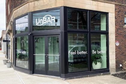 这家UnBAR咖啡馆1月20日在克利夫兰的拉奇米尔商业区开业。