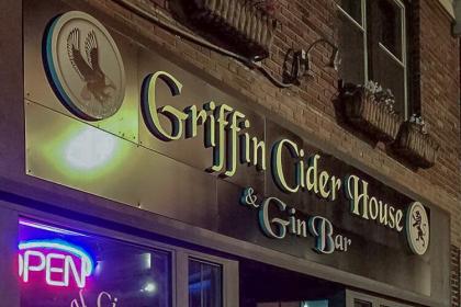 格里芬苹果酒屋和杜松子酒吧